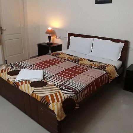 Brookside Service Apartment 班加罗尔 外观 照片
