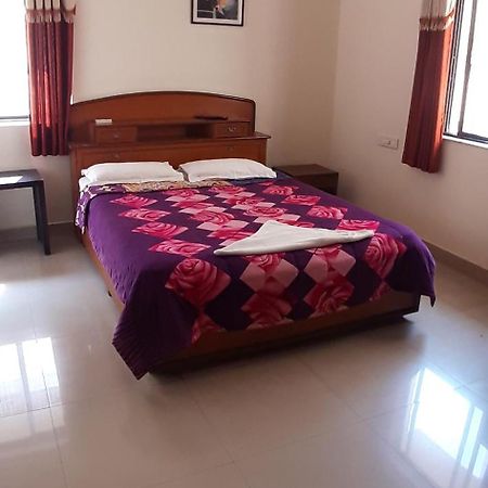 Brookside Service Apartment 班加罗尔 外观 照片
