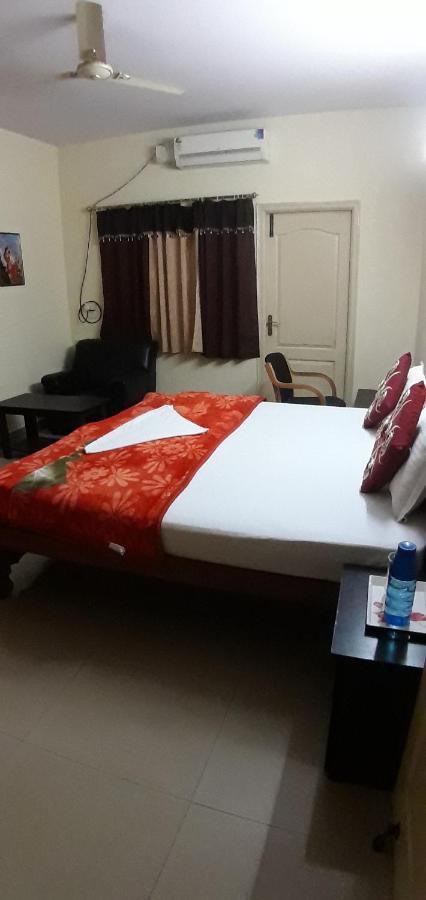 Brookside Service Apartment 班加罗尔 外观 照片